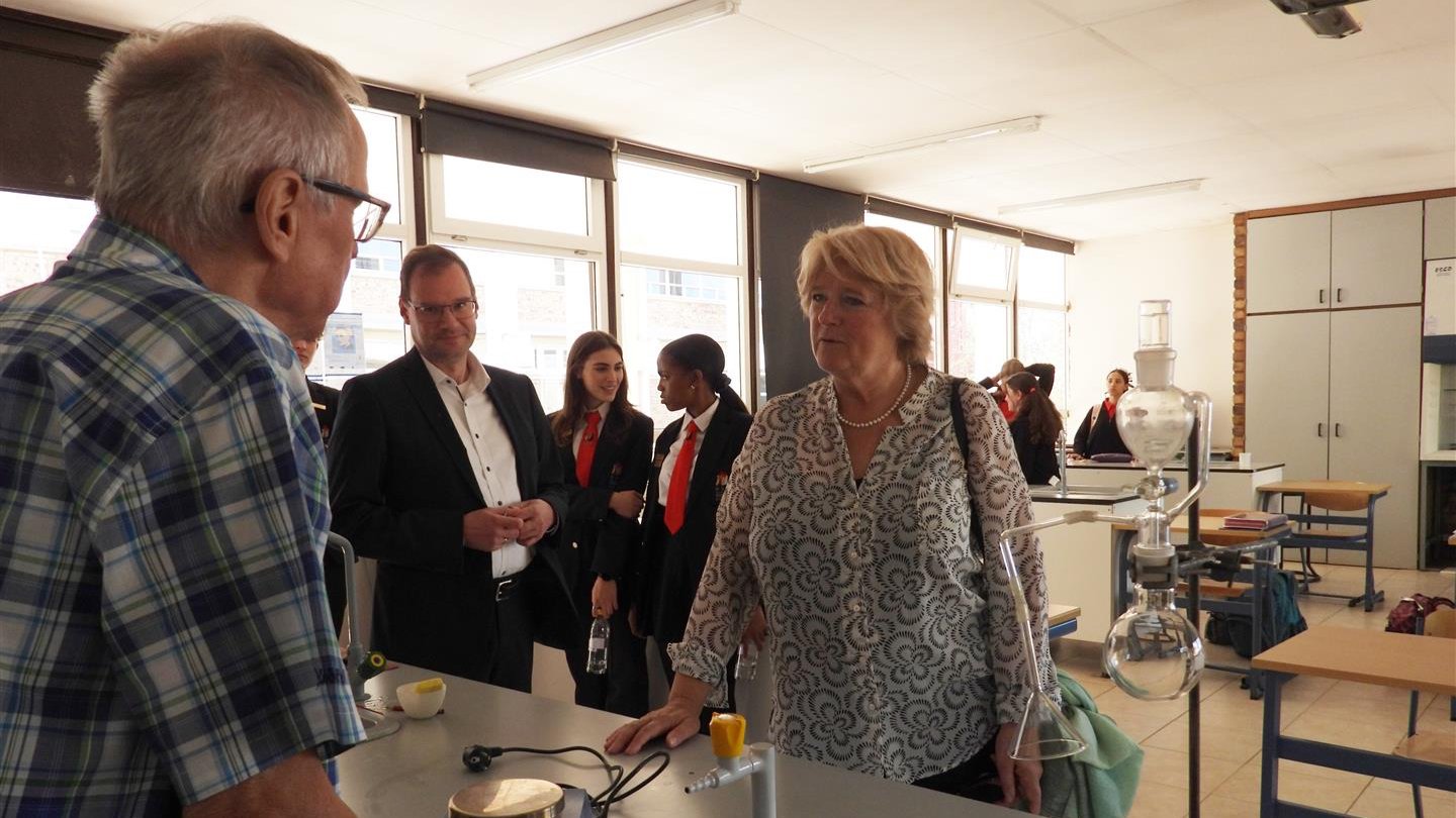 Monika Grütters (CDU/CSU) besucht Deutsche Internationale Schule Pretoria